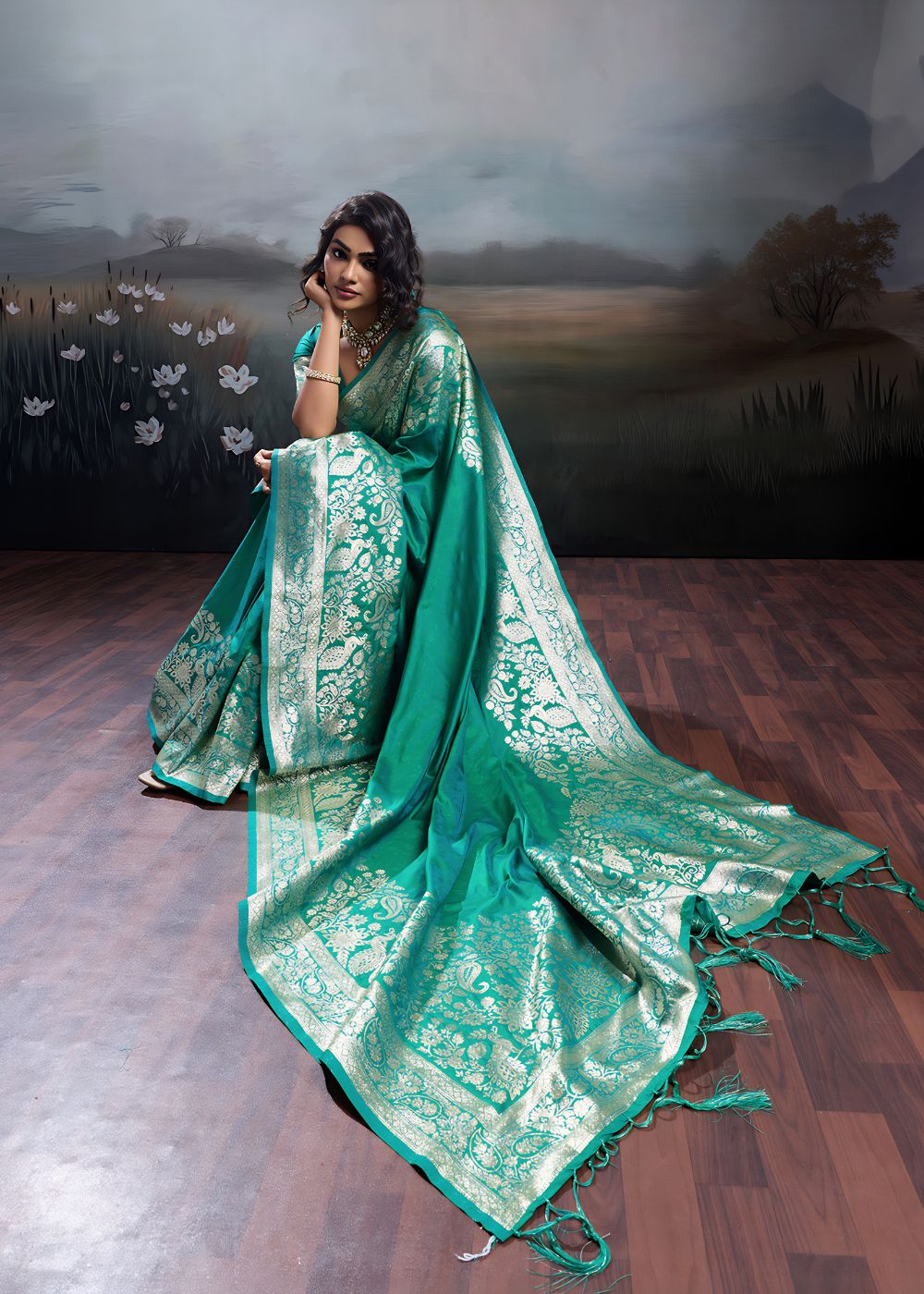 Turquoise Green Elegant Silk Saree
