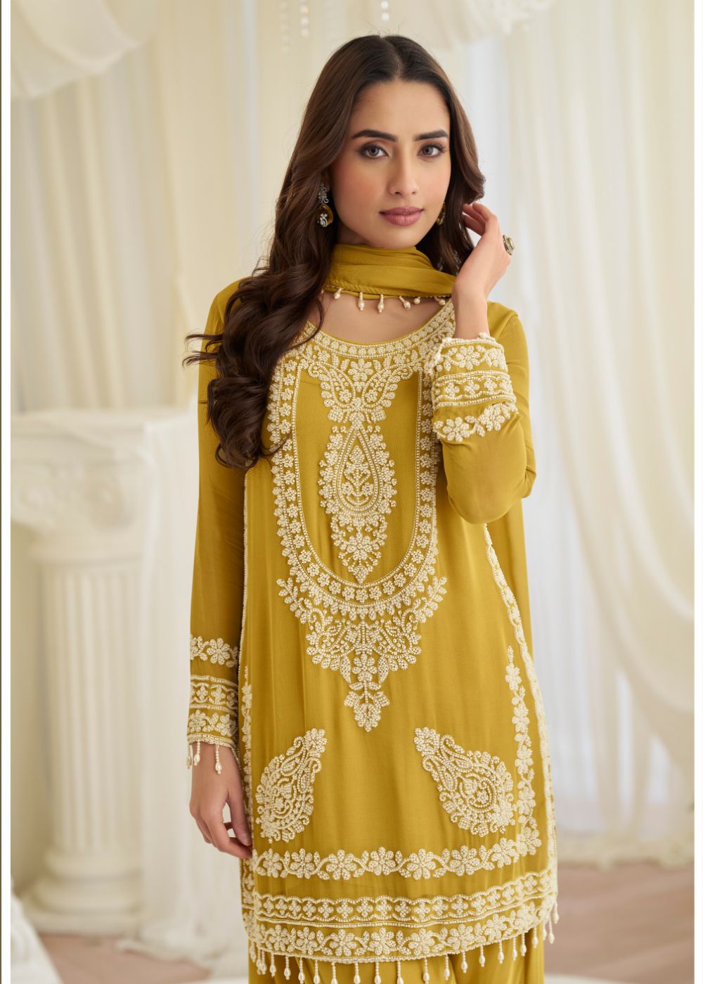 Mustard Glow Chinon Set
