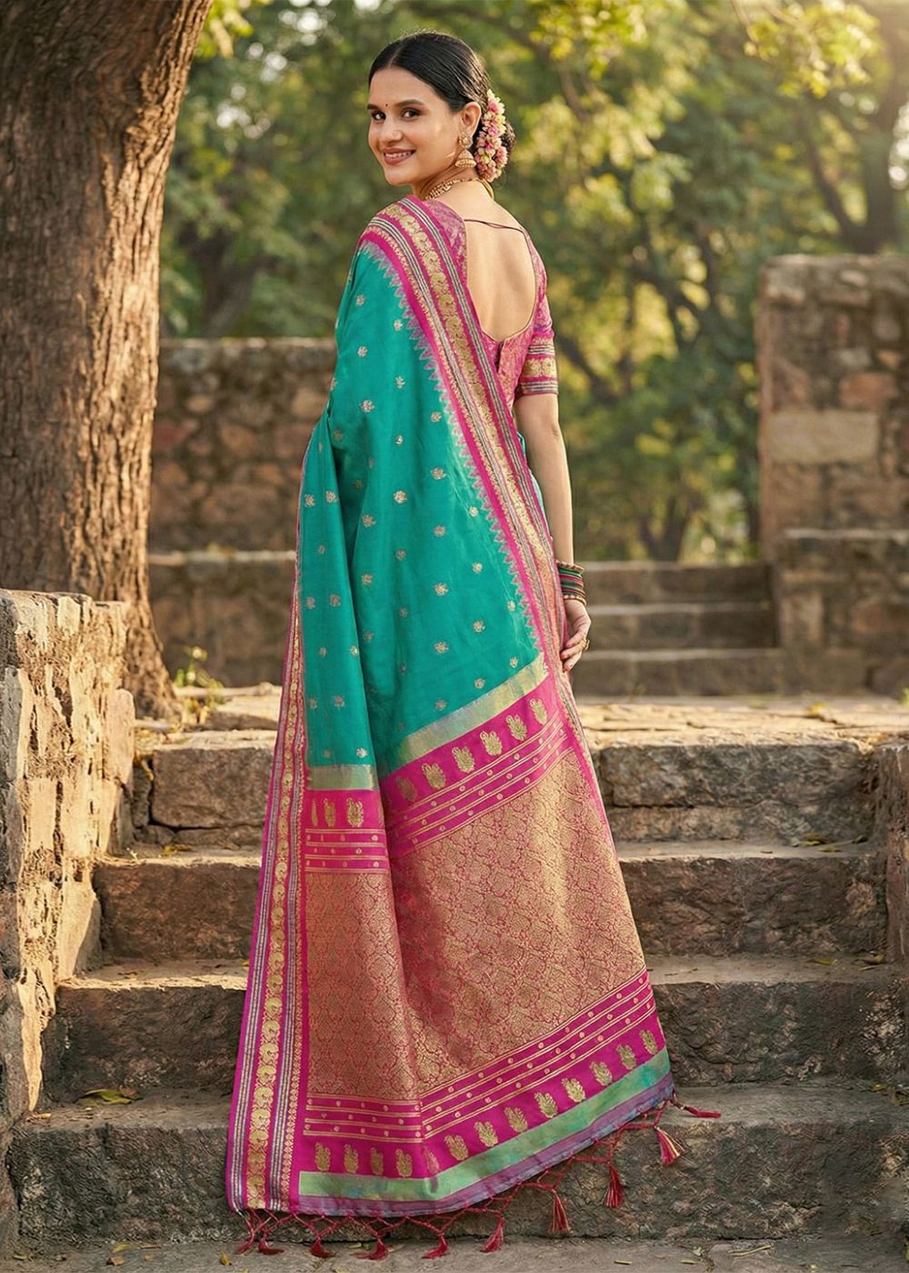 Teal Green & Pink Kanchivaram Soft Silk Saree
